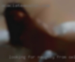 Looking for naughty discreet from Oelwein, Iowa fun!