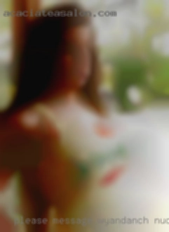Please message Wyandanch nude me if you want to chat.